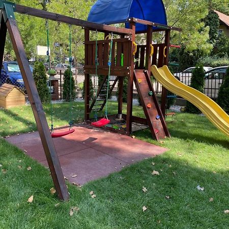 Katica Apartmanok Siófok Esterno foto
